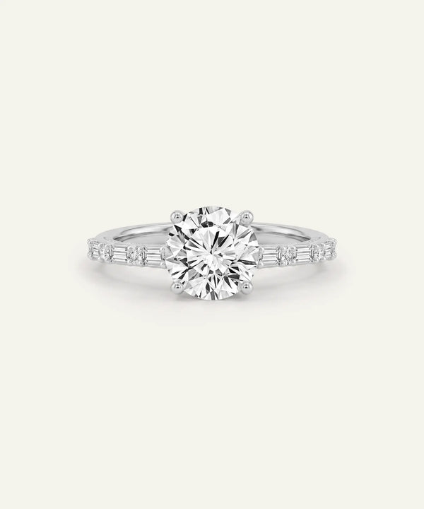 Novello Lab-grown Diamond Round Engagement Ring