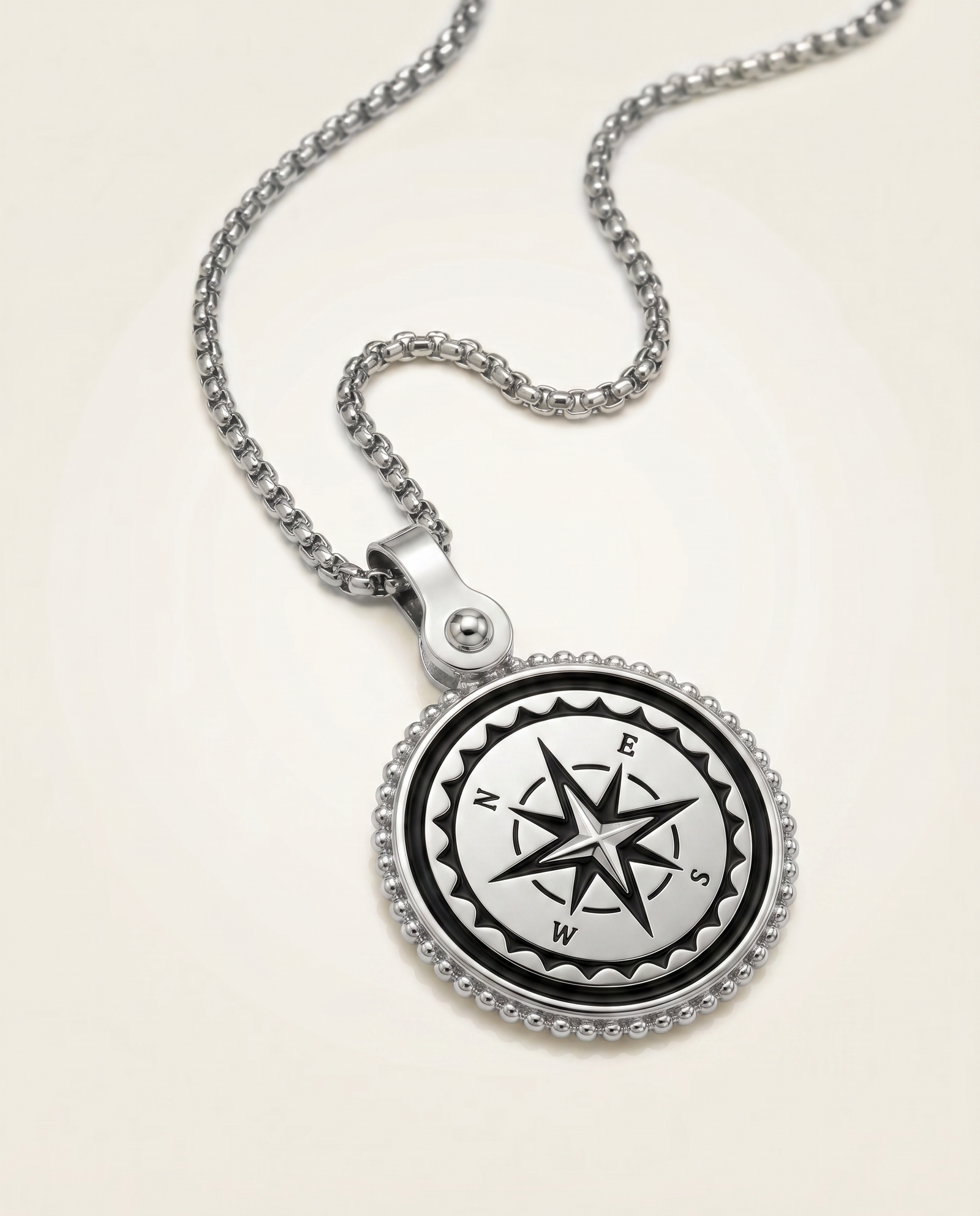 Link N Lock® Classic Compass Pendant