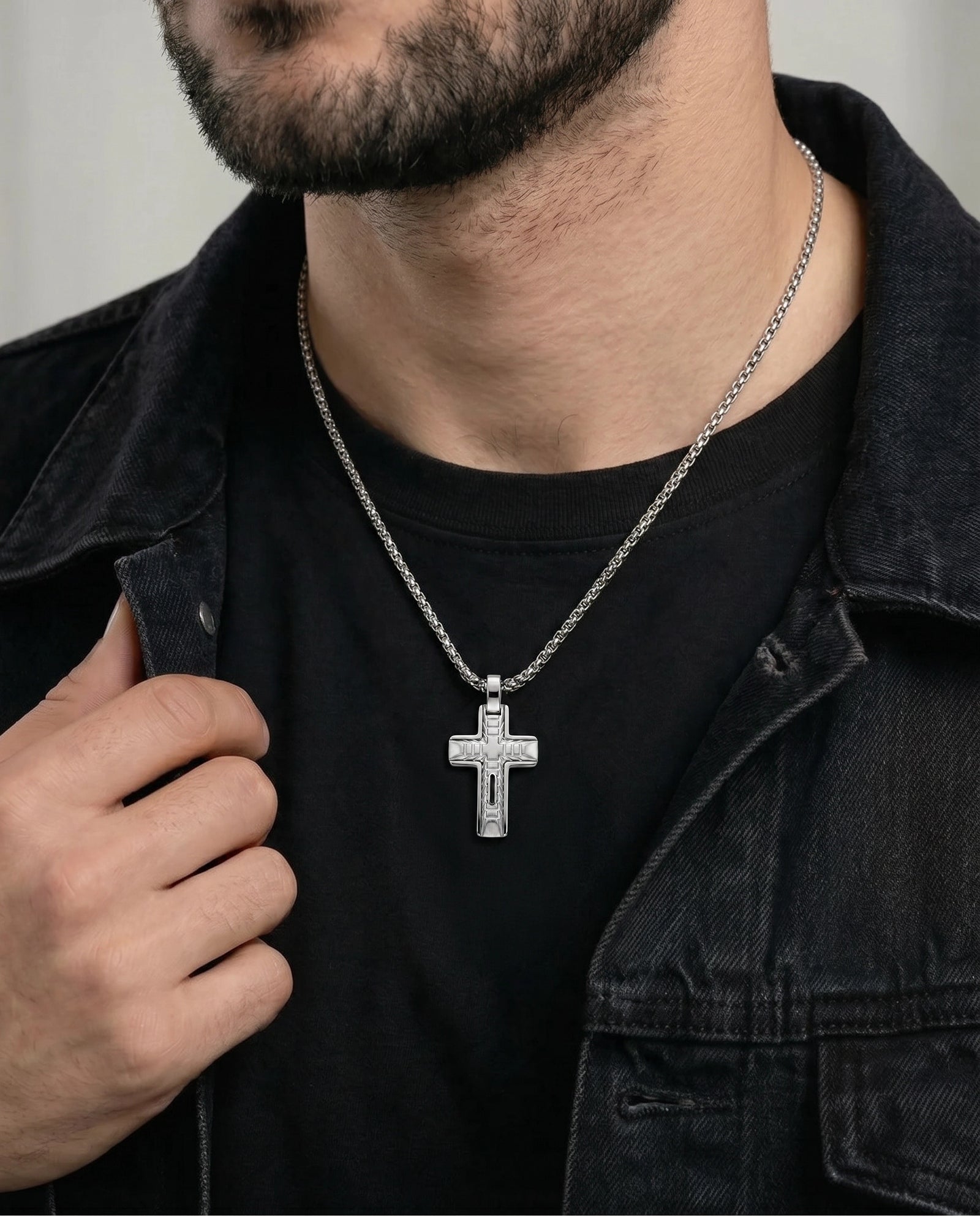 Close-up of Link N Lock® classic cross pendant