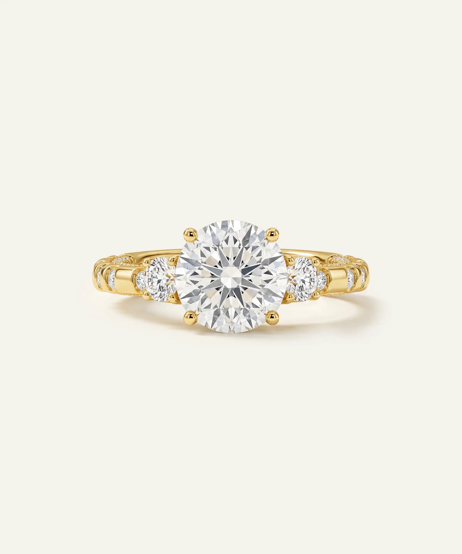 Novello Lab-grown Diamond Round Engagement Ring