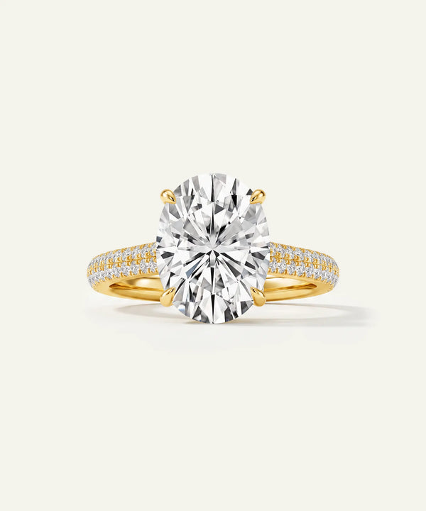 Novello Lab-grown Diamond Oval Engagement Ring
