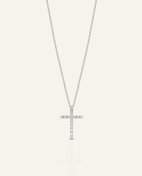 Novello Lab-grown Diamond Cross Pendant