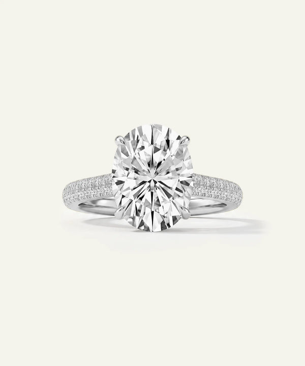 Novello Lab-grown Diamond Oval Engagement Ring