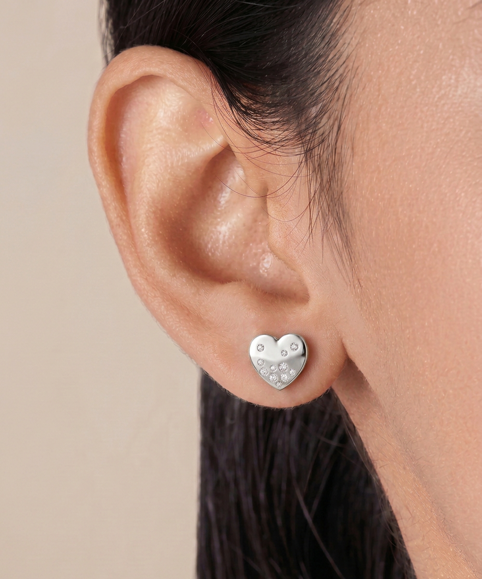 Bella by Ovani® Diamond Heart Studs