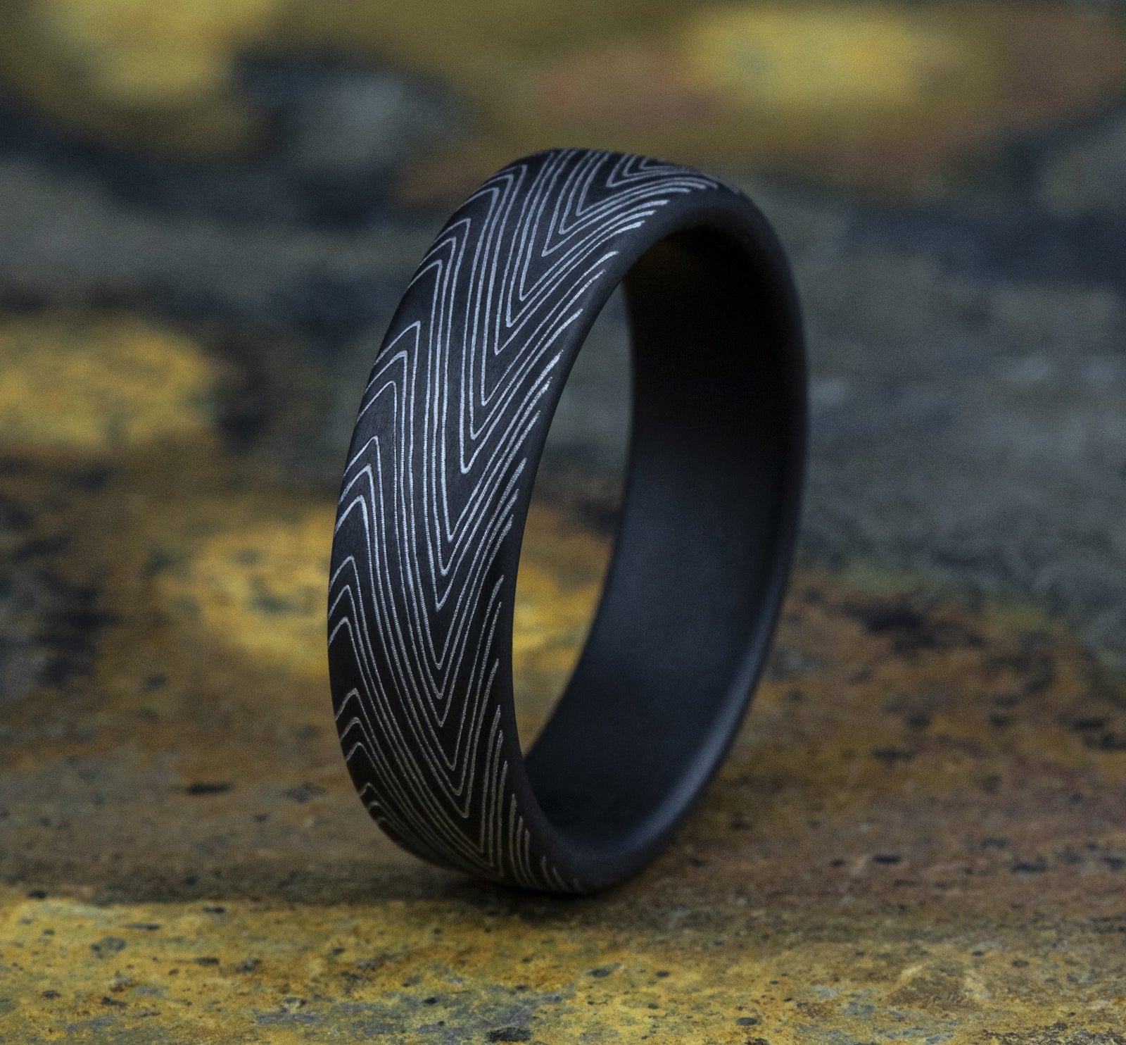 benchmark:ring_EUCF5565982TA_4