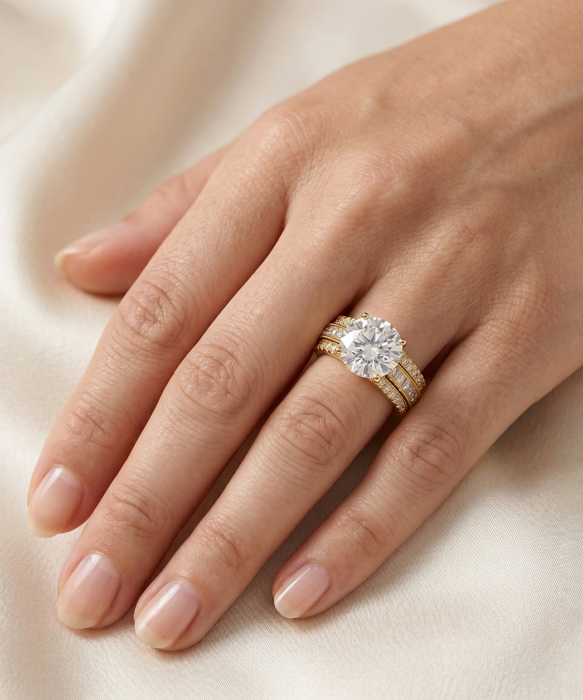 Ovani® Lab-grown Diamond Round Engagement Ring