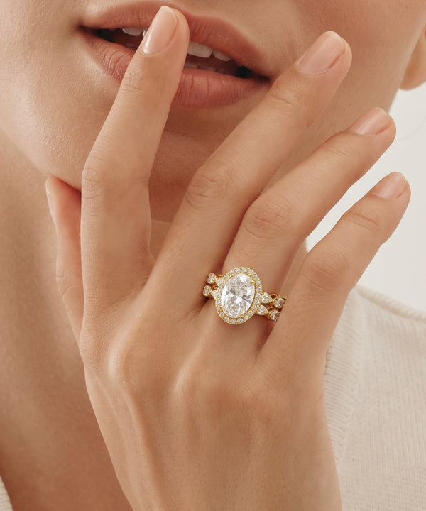 Ovani® Lab-grown Diamond Oval Halo Bridal Set